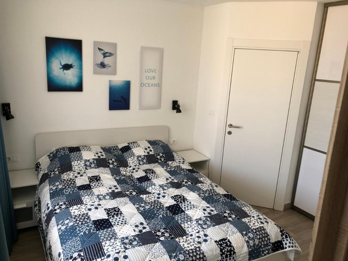 Pula Center Seaview Apartment Luaran gambar